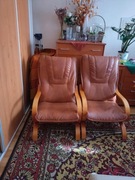 2  Krzesła bujane brązowe brązowe skórzane Ala POÄNG