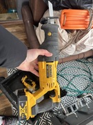 Piła szablasta dewalt + aku5ah