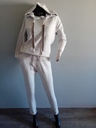 Elegancki dres M-L. Dobra jakość 