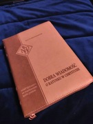 > Nowy Testament NPD – PU róż wenecki paginatory