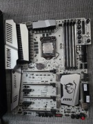 Msi z270 xpower titanium  i 7700k