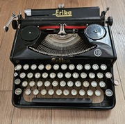 Stara maszyna do pisania 1932r 