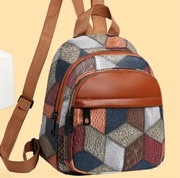 Nowy plecak damski. Przegródki. Kieszonki. Wyjątkowy. Wielokolorowy 