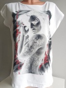 Biały bawełniay t-shirt damski z nadrukiem XL 