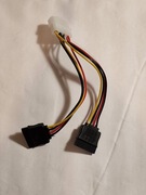 Adapter Molex > 2x SATA do zasilania dysków twardych