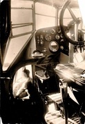 Oryginalna fotografia wnętrza samolotu Junkers G.38