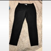 Czarne spodnie cygaretki damskie wizytowe  eleganckie Lavard  