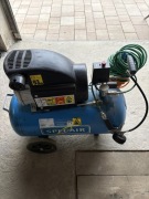 Kompresor z pistoletem do pompowania kół i przewodami 