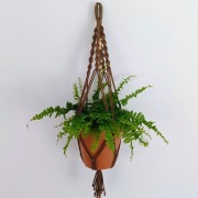 Kwietnik wiszący makrama boho z koralikami 64 cm
