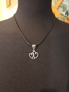 Naszyjnik z zawieszka dwa serca 