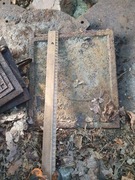 Stary żeliwny szyber (przepustnica) do pieca lub przewodu dymowego