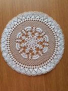 SERWETKA WYKONANA  NA SZYDEŁKU śr 32 cm (1)
