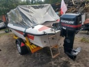 Sprzedam łódź motorowodną Fletcher silnik Echosonda 35 km Przyczepa