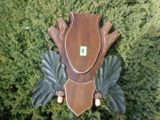 Deska pod poroże koziołka ręcznie rzeźbiona