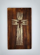 Krzyż na ścainę obraz string art