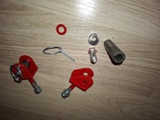 uchwyt metalowy rozlaczany na trzpieniu z zawleczkak sanki wozek przyczepka