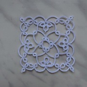 Serwetka frywolitka biala