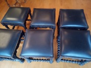 taborety stylizowane na wzór gdański