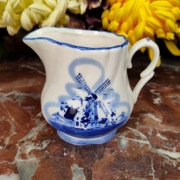 Ręcznie malowany duży mlecznik / dzbanuszek - 280 ml - Delft Blue