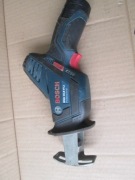 BOSCH GSA 10.8 V-LI Piła lisi ogon z akumulatorem