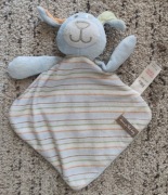 Kocyk uspokajający Dennis Piesek w niebieskie paski przytulanka