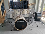Perkusja Sonor Special Edition (6-częściowy) + Talerze Sabian + statywy