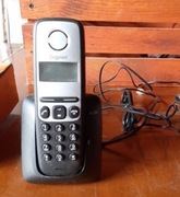 Telefon Gigaset Al 130 na części.