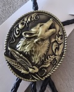 BOLO KRAWATNIK myśliwski Brosza ozdoba WILK Canis Lupus. (T)