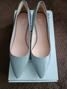 Skórzane czółenka na kaczuszce