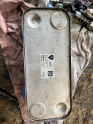 Chłodnica oleju audi R8 07L117021 07L504A