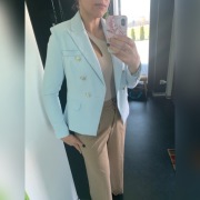 Piękna błękitna marynarka s