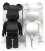 28cm Statuetka Niedźwiedzia – Wyjątkowa Rzeźba Dekoracyjna do Domu i Biura