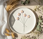 Ozdoby na tort z masy cukrowej kwiatki różowe topper chrzest urodziny