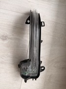 BMW F40 KIERUNKOWSKAZ LUSTERKA PRAWY 9879128
