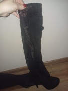 Kozaki zamszowe na szpilce z koronką.Rozmiar 39na40