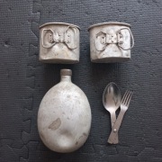 Niezbędnik wermacht.  Kubeczki do manierki. 