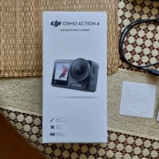 Kamera Dji Osmo Action 4 - Adventure Combo