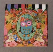 Sowa boho. Bardzo kolorowa. Z Anglii