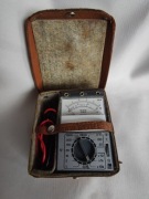 Miernik UM 206 . Made in Poland. Lata 80-te.