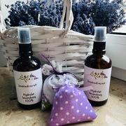 Zestaw 2 hydrolatów + 2 woreczki lawendy