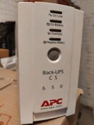 APC UPS CS 650 z nową baterią