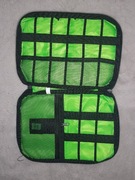 Czarny podróżny organizery na kable 