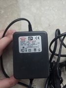 Zasilacz uniwersalny 15V 1,6A