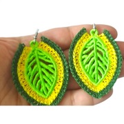 Duże wiszące haftowane kolczyki - zielone liście