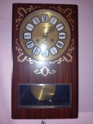 Zabytkowy zegar wiszący Predom Metron – PRL