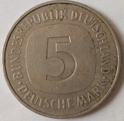  5 marek 1982J, 1985F  RFN 