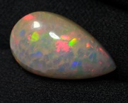 Opal Etiopski 13.81 ct IGI Play of Color Kaboszon Pear Czerwień i Zielenie