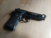 Pistolet wiatrówka Beretta M92A1 4,5 mm Blowback BB CO2