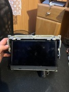 EKRAN WYŚWIETLACZ MONITOR LCD MMI NAVI NAWIGACJI AUDI A3 8V 8V0857974E