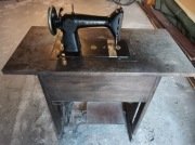 Maszyna do szycia Naumann 250zl